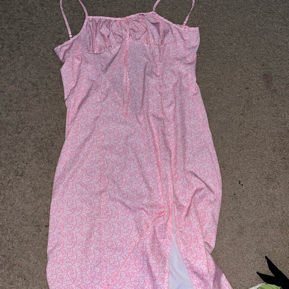 Large SHEIN pink dress w white flowers